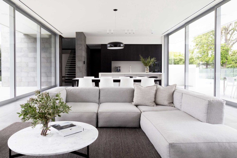 Tips Desain Minimalis Modern dengan Monochrome Interior